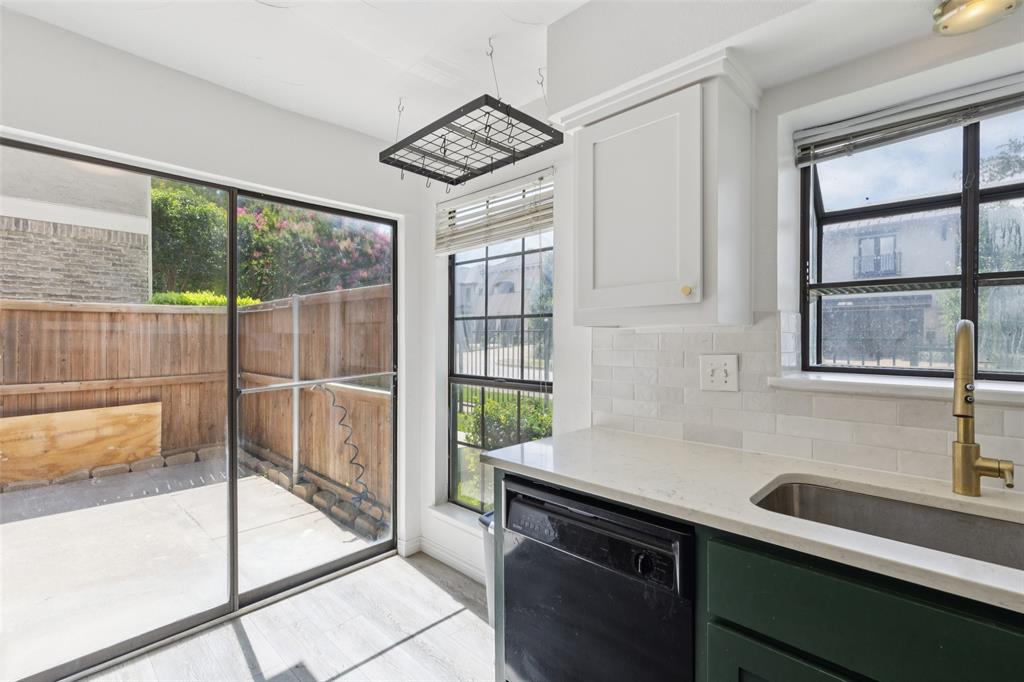 Monticello Crossroads Condo Ph 01-03 - Residential