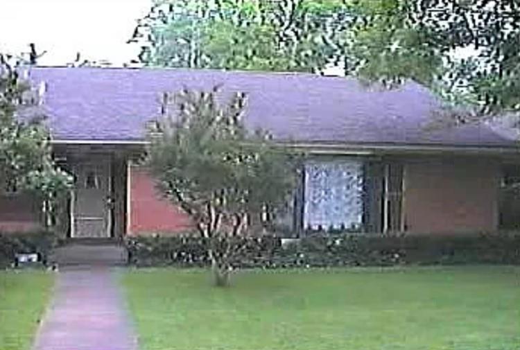 5208 Caladium Drive