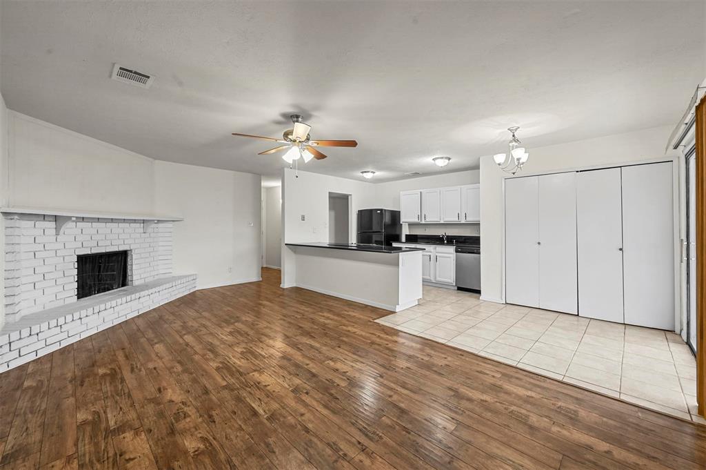 718 Roaming Road Drive