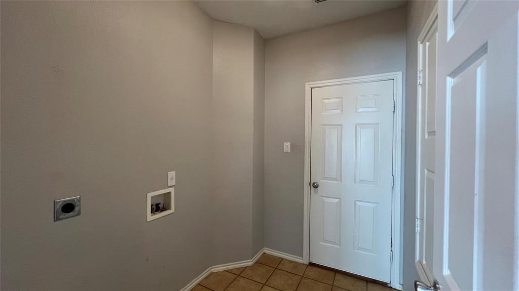 Hulen Meadow Add - Residential Lease