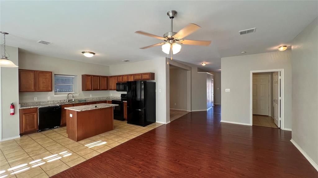 Hulen Meadow Add - Residential Lease