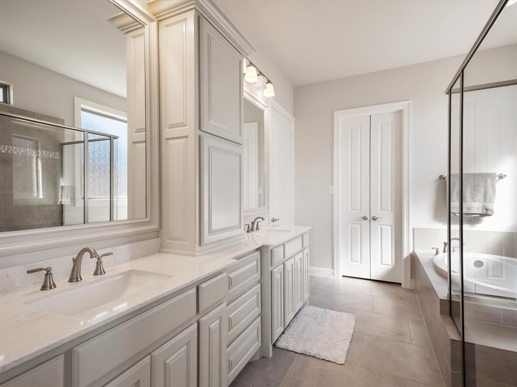 Resort On Eagle Mountain Lake - Residential