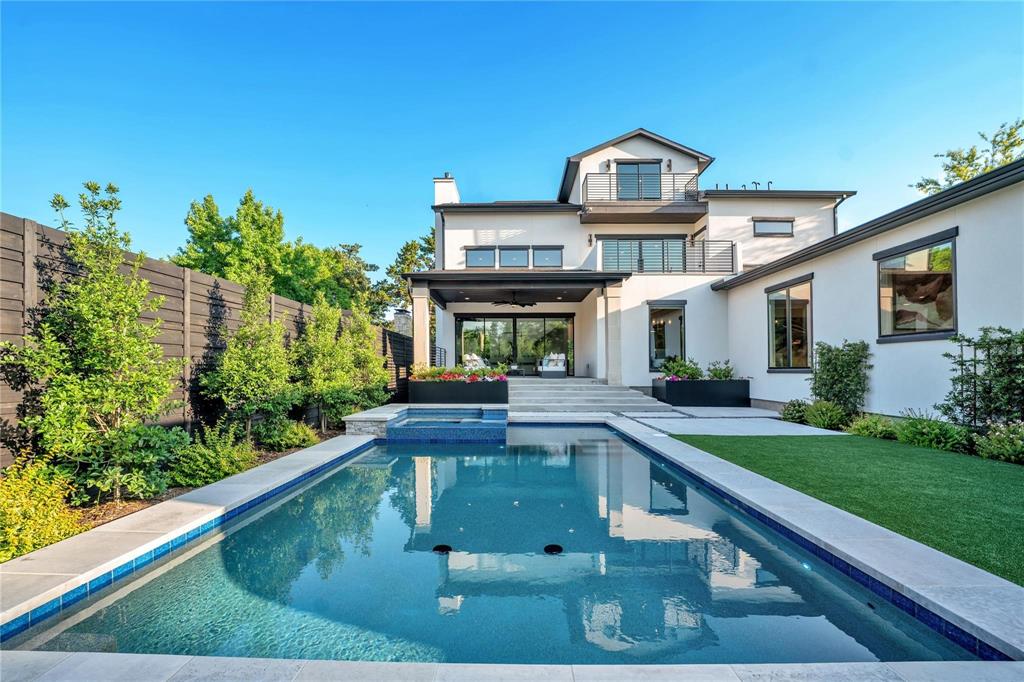 East Kessler Pk 1st Instl - Residential