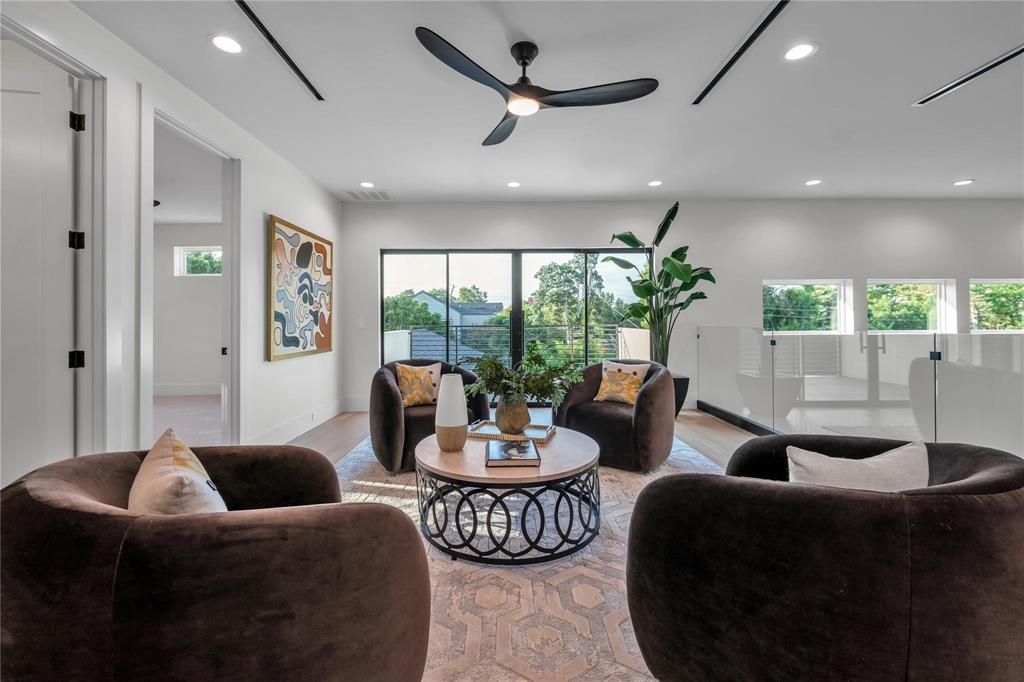 East Kessler Pk 1st Instl - Residential