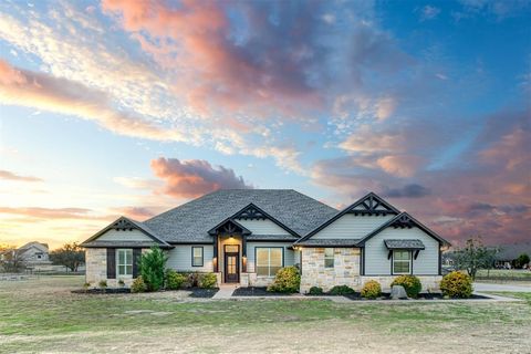 A home in Crowley