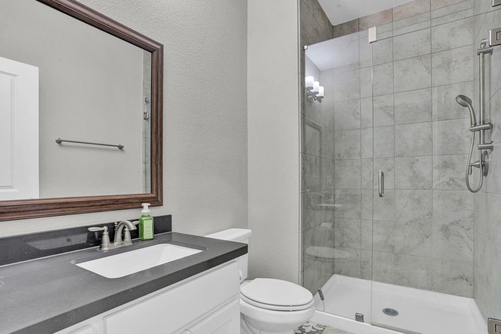 Montgomery Ridge Ph I - Residential Lease