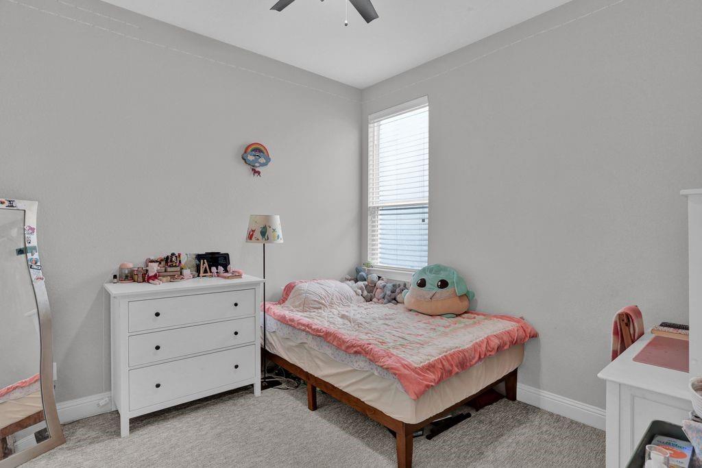 Montgomery Ridge Ph I - Residential Lease