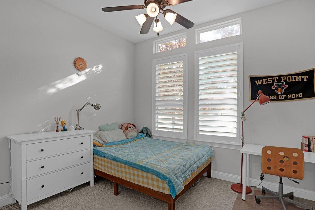 Montgomery Ridge Ph I - Residential Lease