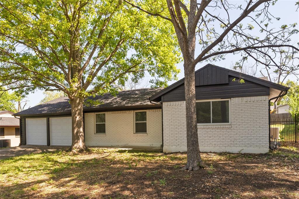 3304 Covert Avenue