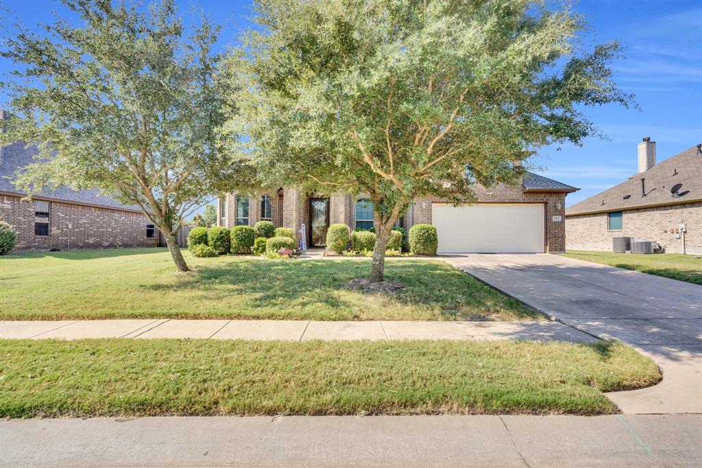 109 Thoroughbred Street