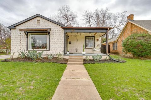 2901 Willing Avenue Fort Worth TX 76110