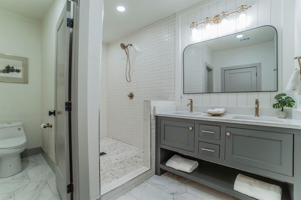 Junius Heights - Residential