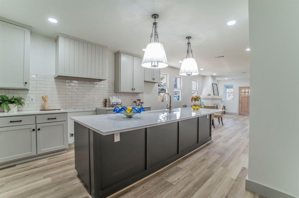 Junius Heights - Residential