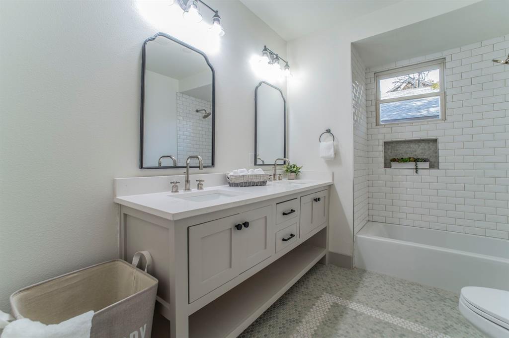 Junius Heights - Residential