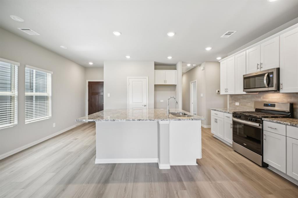119 Greenbriar Drive