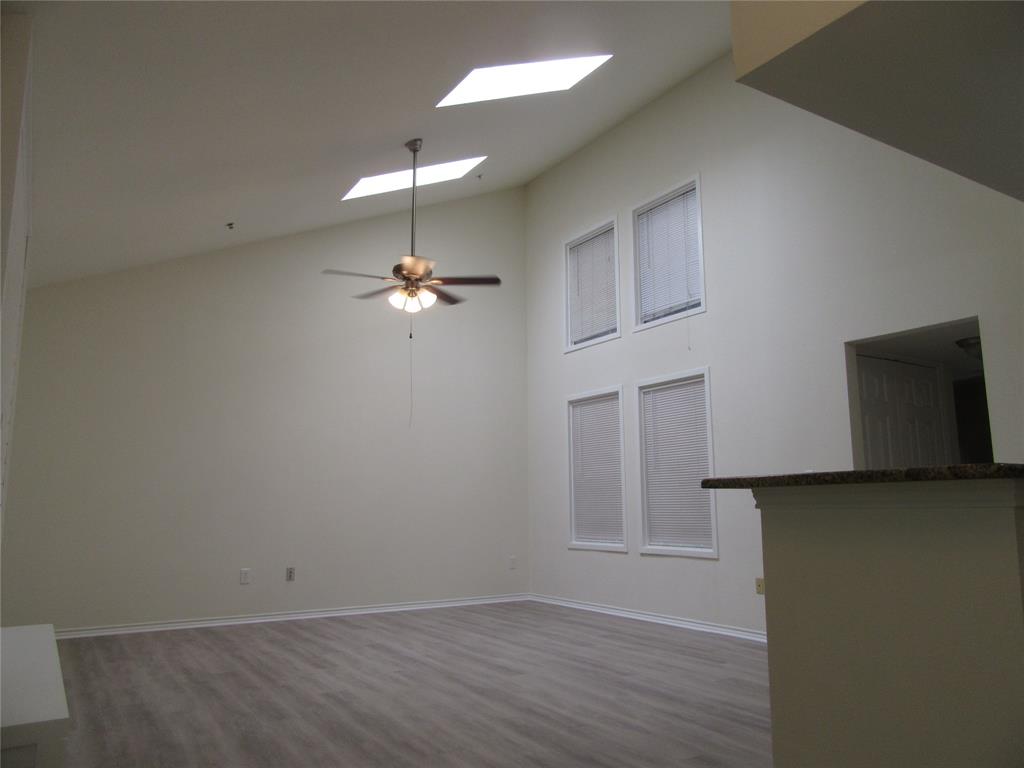 Holly Oaks Twnhms - Residential