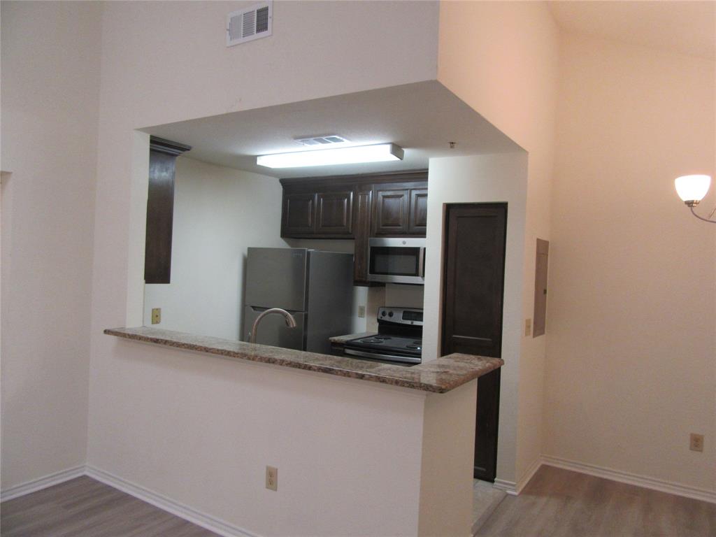 Holly Oaks Twnhms - Residential