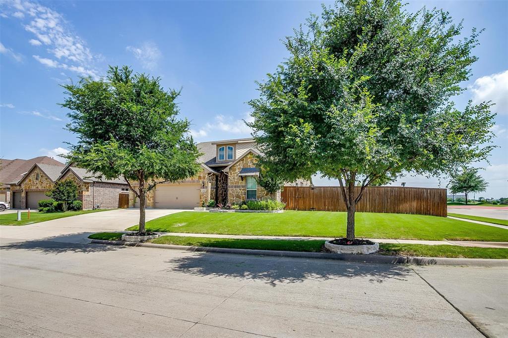 601 Mangrove Trail