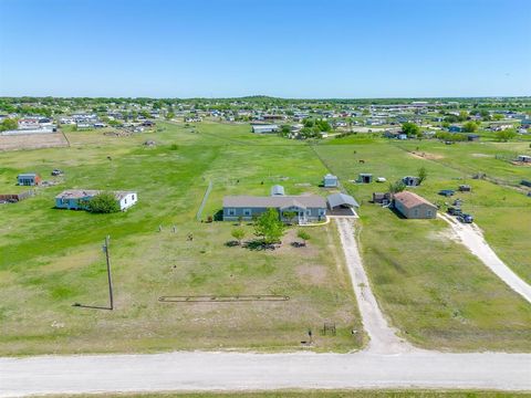 6004 Black Springs Lane Joshua TX 76058