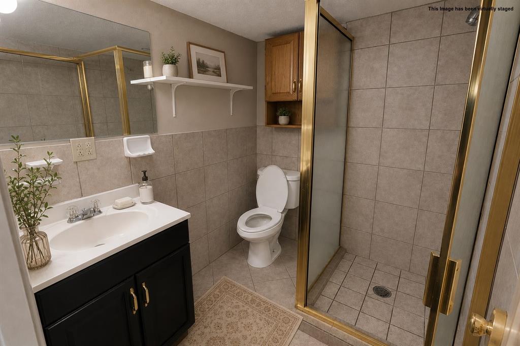 Hilandale Rev - Residential