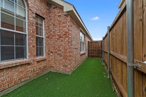 Tiny photo for 9602 Windy Hollow Drive, Irving, TX 75063 (MLS # 21079430)
