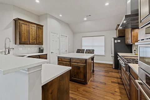 Tiny photo for 9602 Windy Hollow Drive, Irving, TX 75063 (MLS # 21079430)