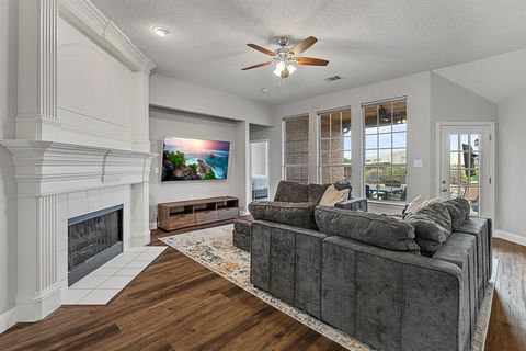 Tiny photo for 9602 Windy Hollow Drive, Irving, TX 75063 (MLS # 21079430)