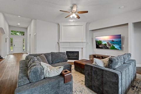 Tiny photo for 9602 Windy Hollow Drive, Irving, TX 75063 (MLS # 21079430)