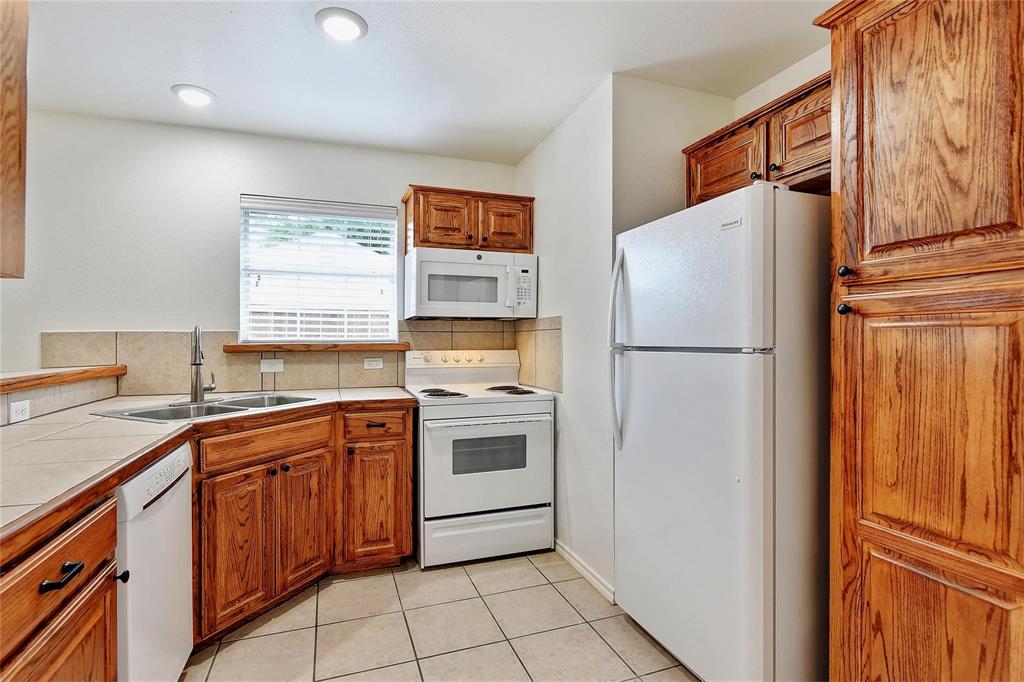 College Park Add - Residential Lease