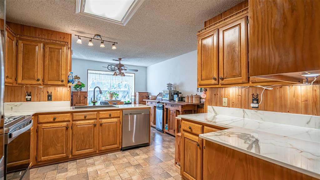 Knob Hill Ph Two - Residential