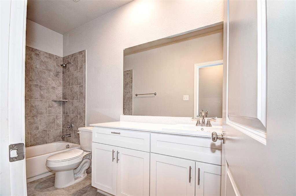 Bloomridge Add Ph I - Residential Lease