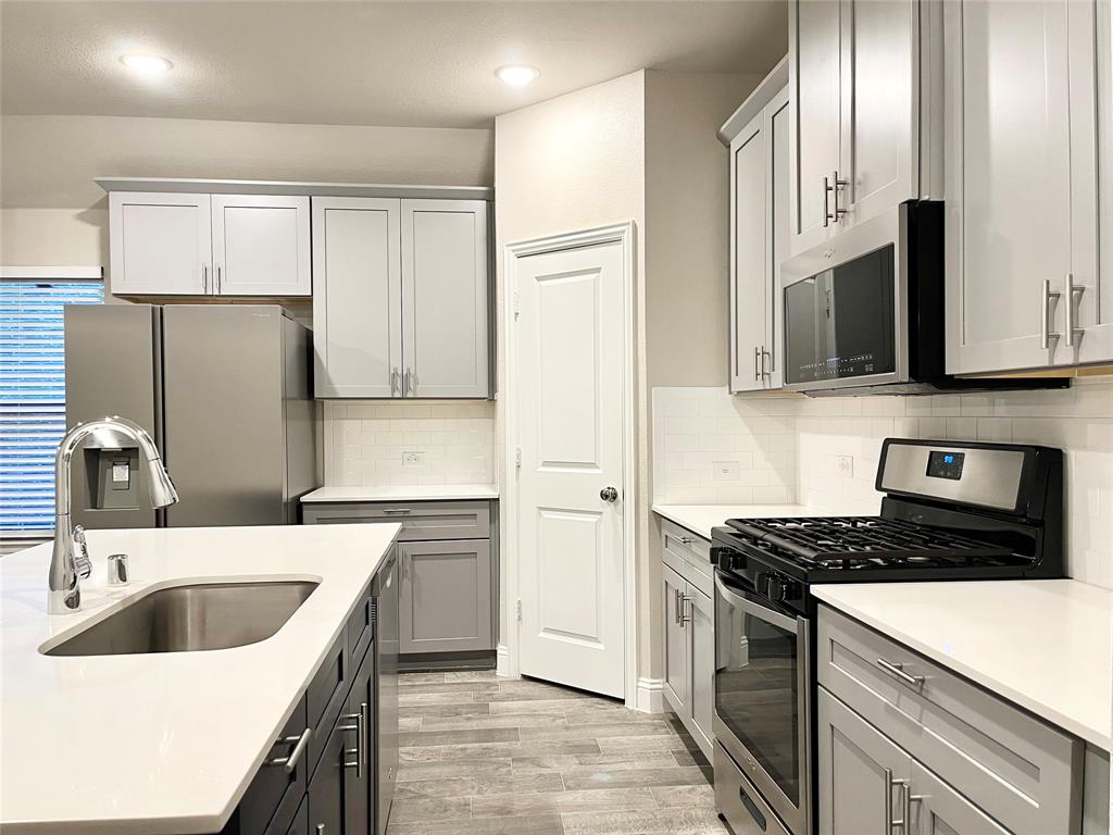 Bloomridge Add Ph I - Residential Lease