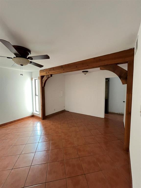 Snug Harbor Condo Apts - Residential