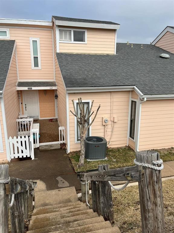 Snug Harbor Condo Apts - Residential