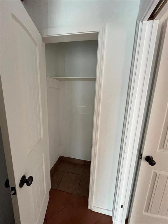 Snug Harbor Condo Apts - Residential