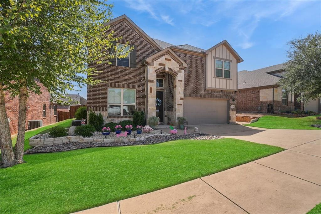 2206 Wellington Lane