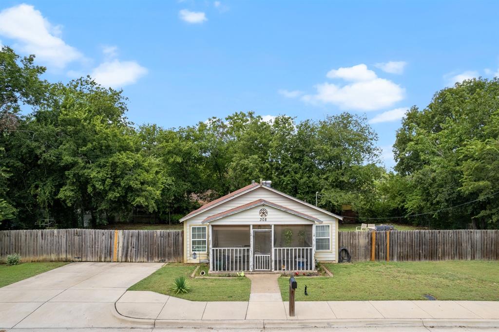 308 Short Street