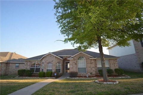 Photo of 5513 Stonemoss Drive, McKinney, TX 75070 (MLS # 21244113)