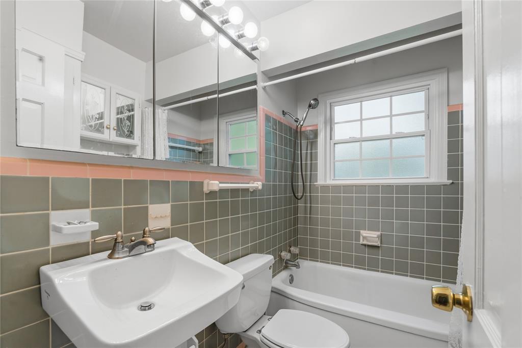 CASA VIEW HEIGHTS - Residential