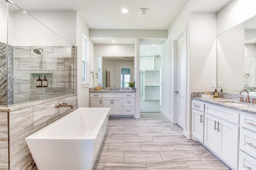 Shadow Lakes Ph 1 - Residential