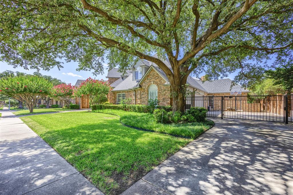 5225 Corinthian Bay Drive