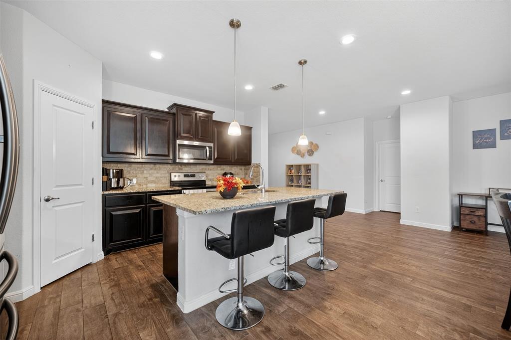 Deer Meadow - Residential Lease