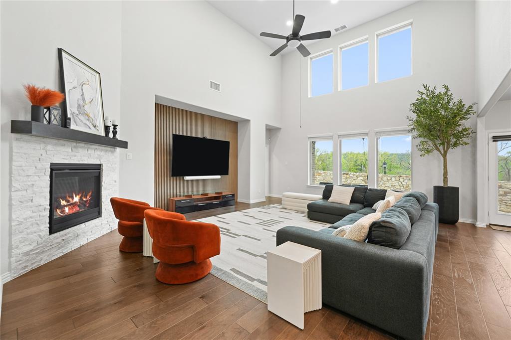10713 Smoky Oak Trail