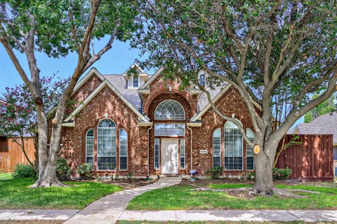Photo of 10804 Dry Creek Lane, Frisco, TX 75035 (MLS # 21383548)