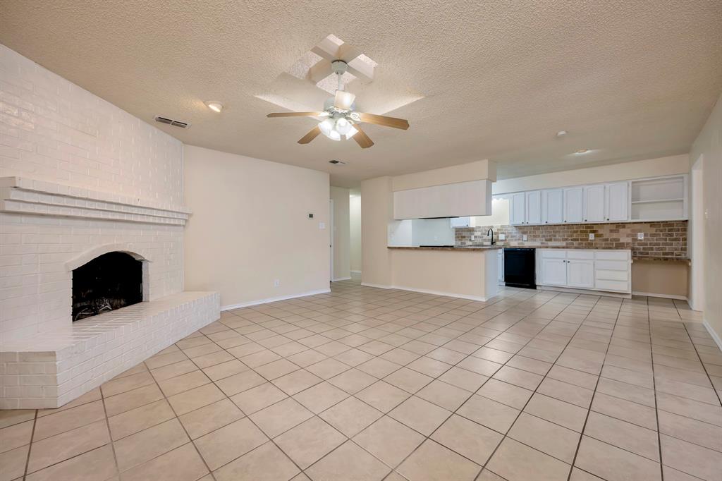 821 Timberoaks Drive