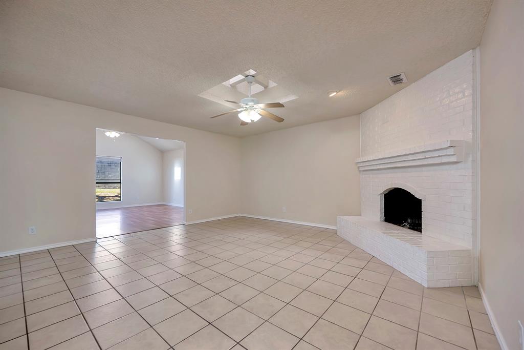 821 Timberoaks Drive