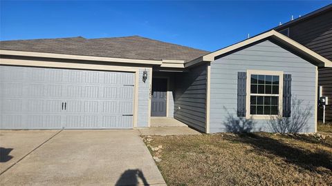 Photo of 14259 Riata Lane, Dallas, TX 75253 (MLS # 21173248)