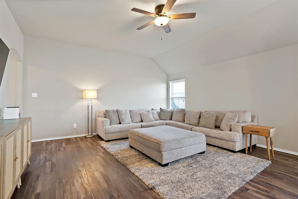 Kingspoint - Residential