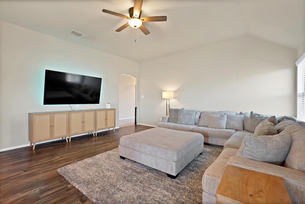 Kingspoint - Residential