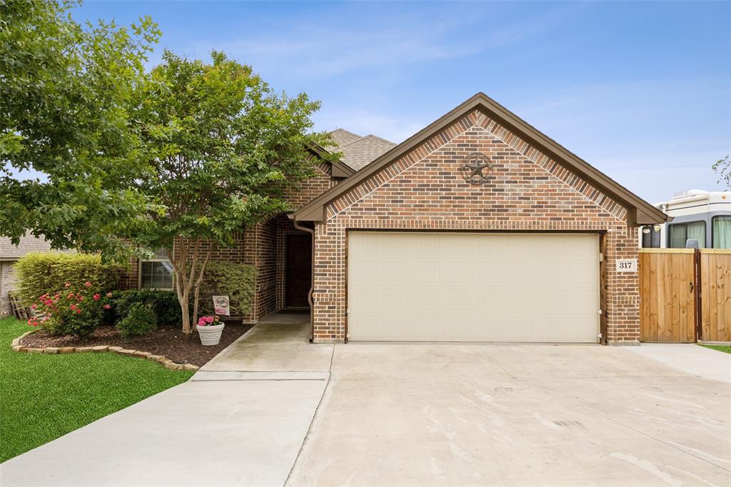 317 Red Drive